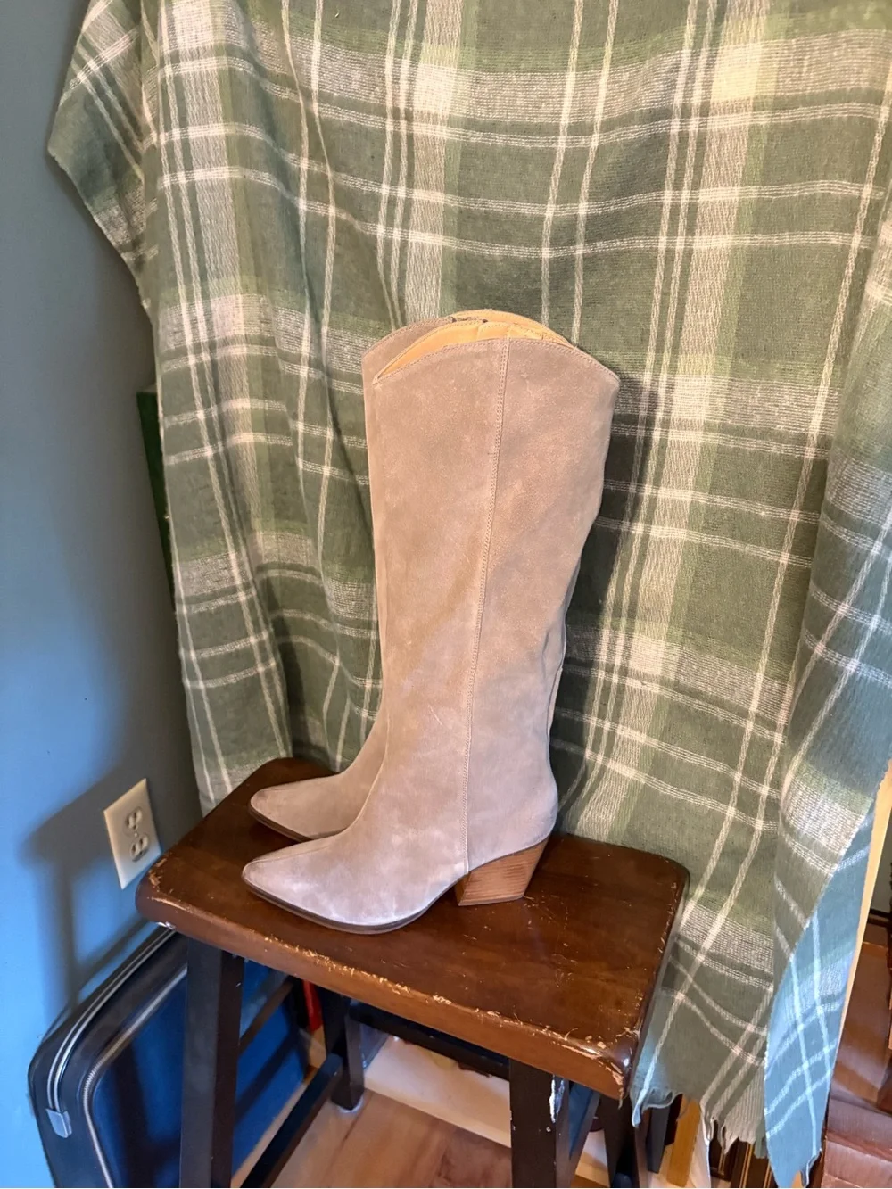Seychelles Begging you Light Gray Suede Over-the-Knee boots
